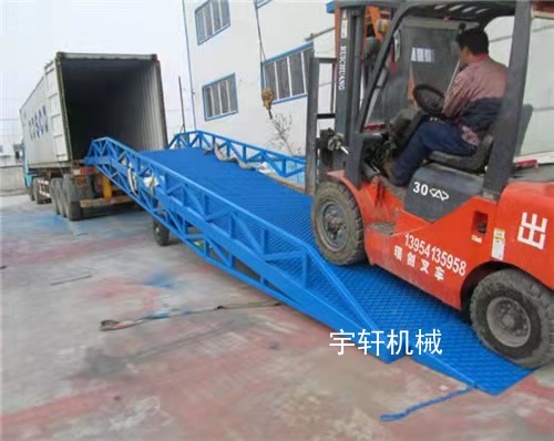移动式登车桥